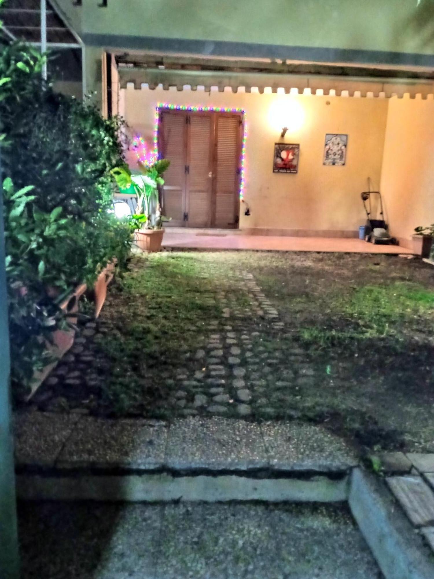 Bebadamo Ed Eva Apartment Villaggio del Fanciullo Exterior foto